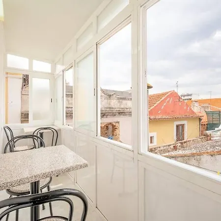 Guestready - Lively Retreat Near Praca Do Bocage *