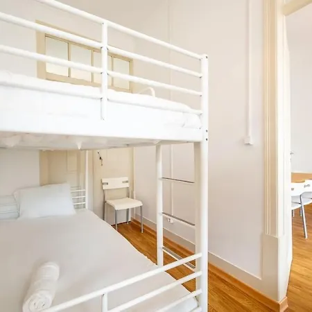 Guestready - Lively Retreat Near Praca Do Bocage Setubal