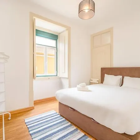 Guestready - Lively Retreat Near Praca Do Bocage * Setubal